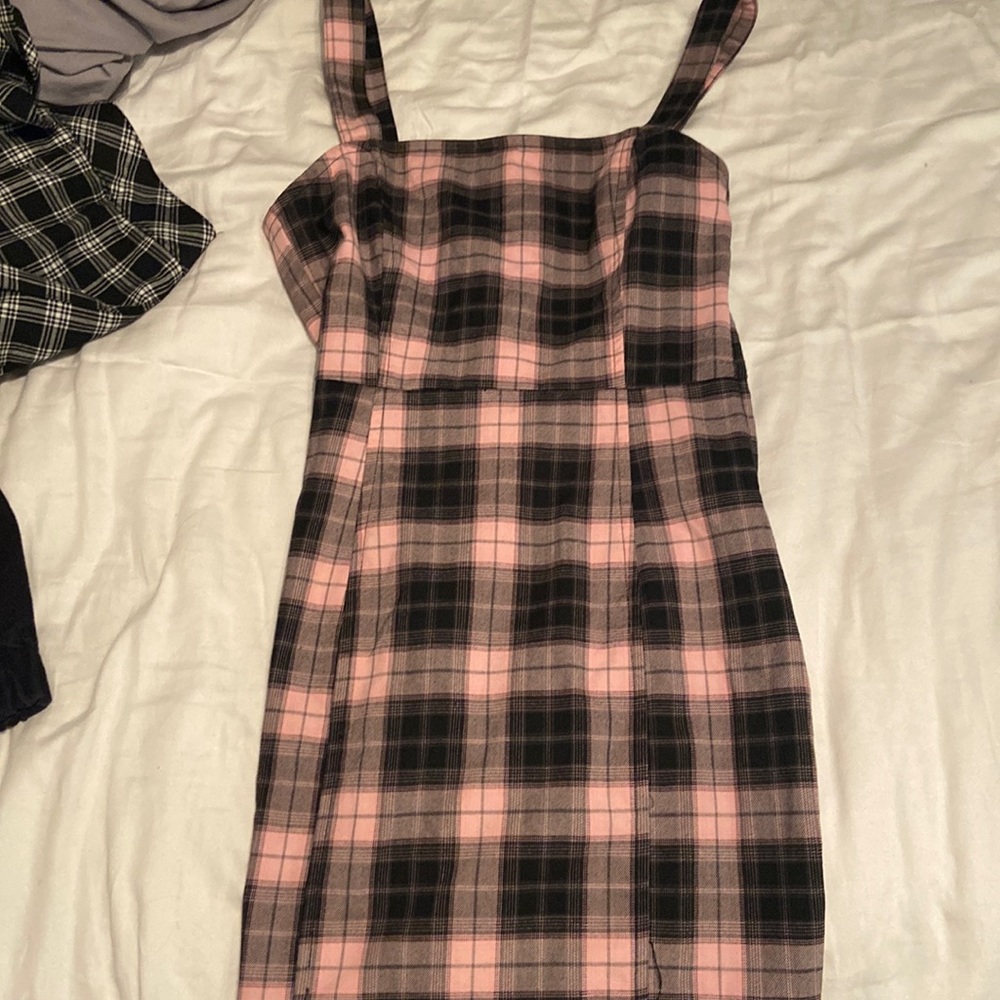 It’s from H&M but the brand is divided